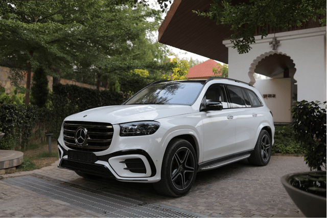Luxury Car Rental